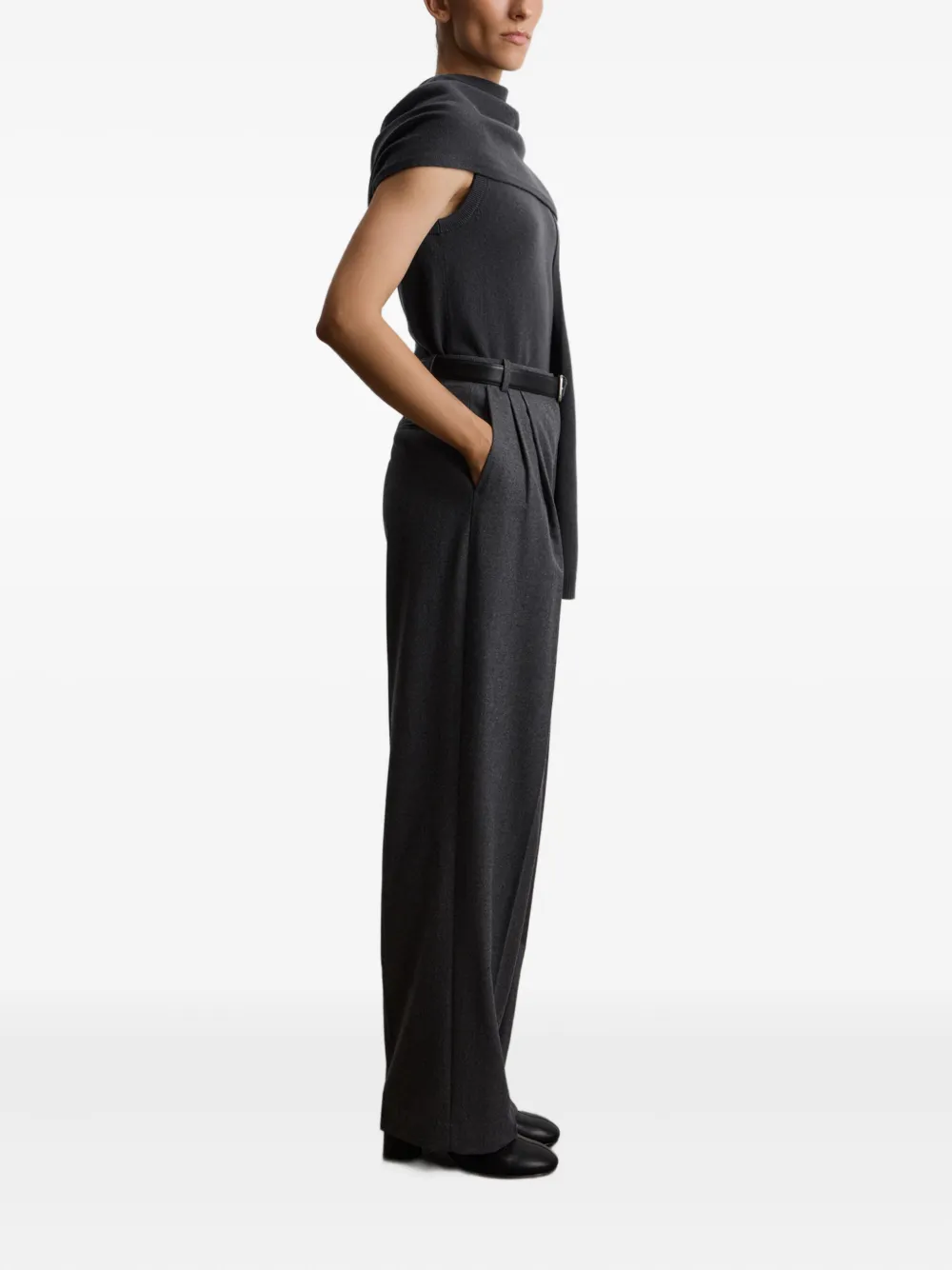 12 STOREEZ Top met col en sjaaldetail Grijs