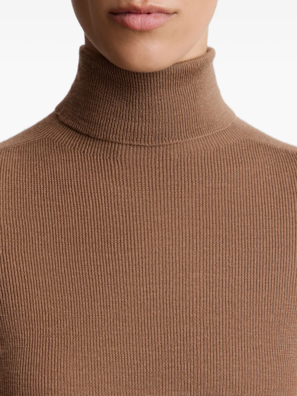 12 STOREEZ Geribbelde coltrui Bruin