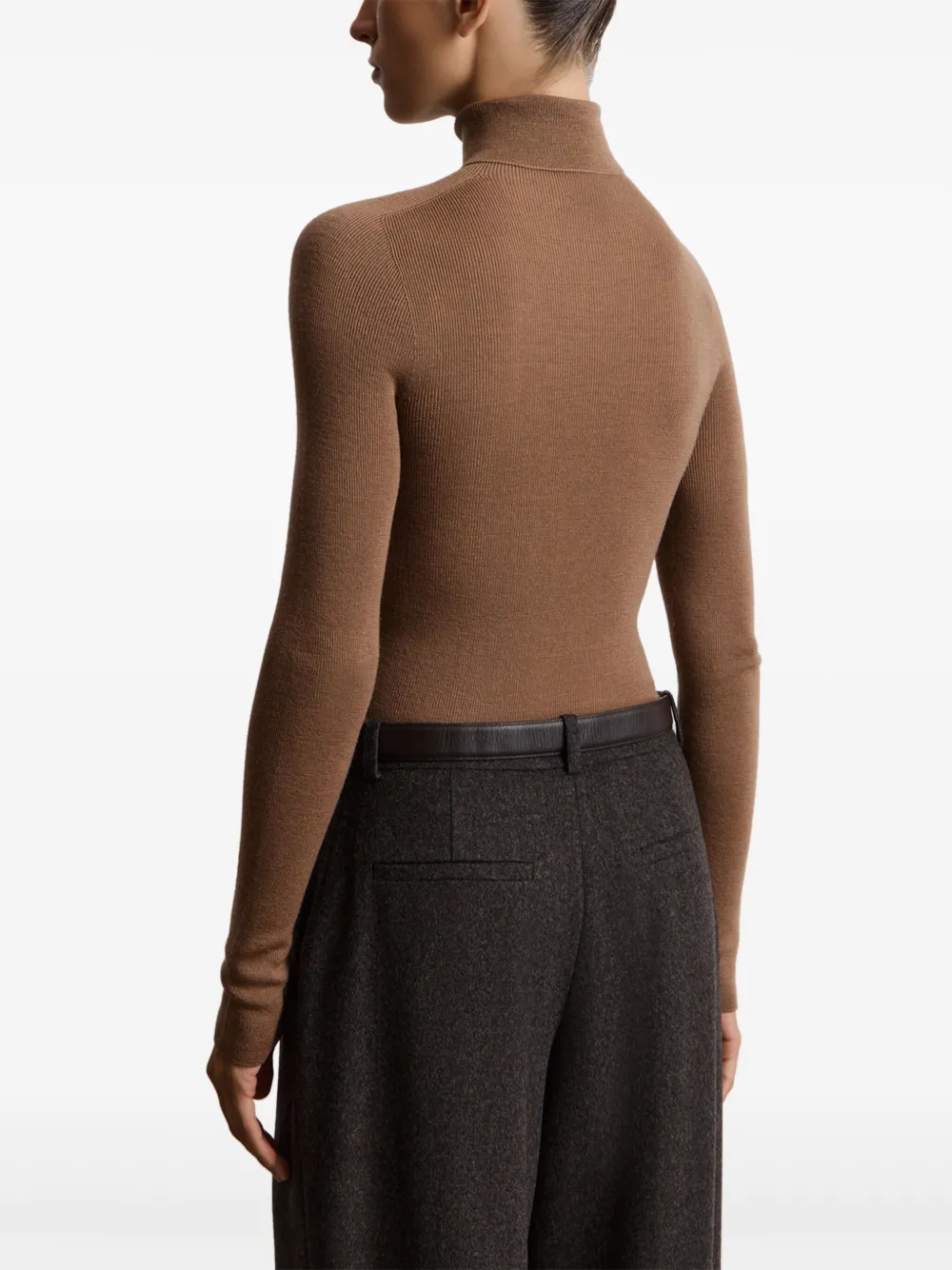 12 STOREEZ Geribbelde coltrui Bruin