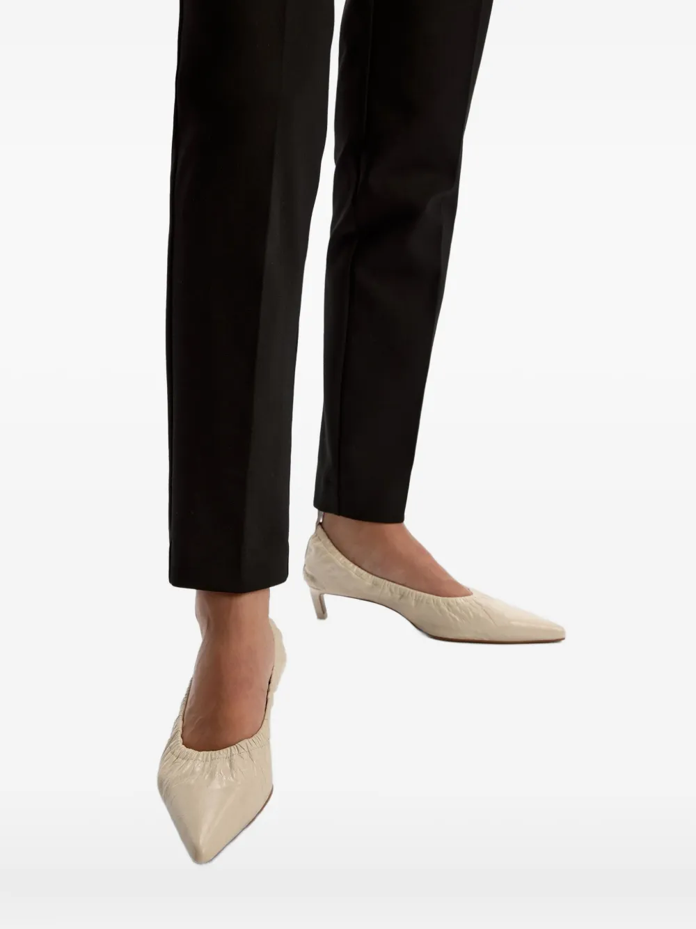 12 STOREEZ 40 mm leren pumps met gekreukt effect Beige