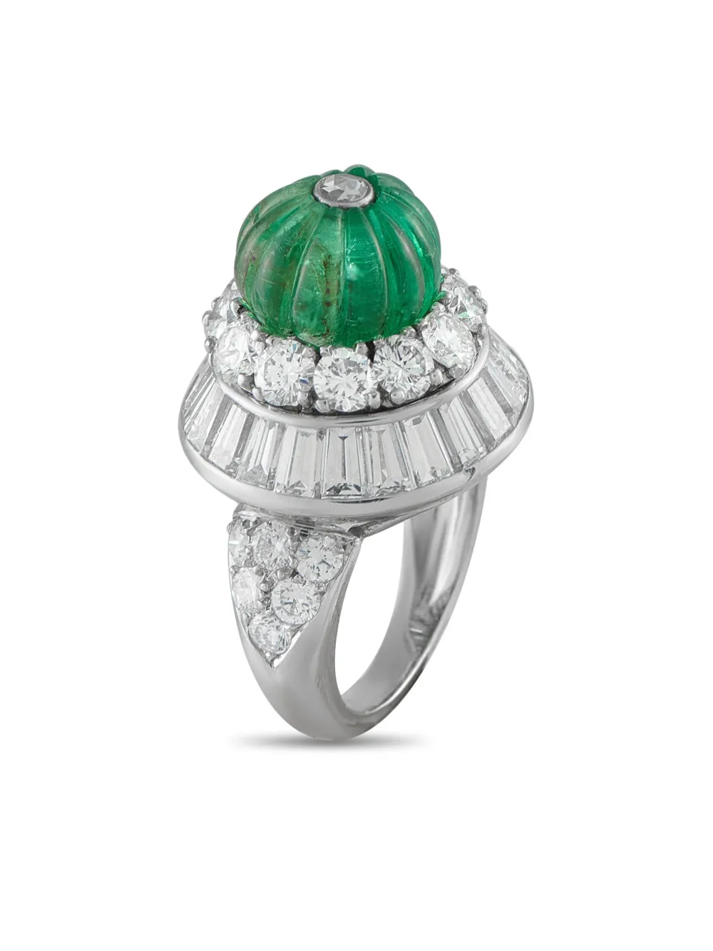 David Webb platinum diamond and emerald ring | Image 2