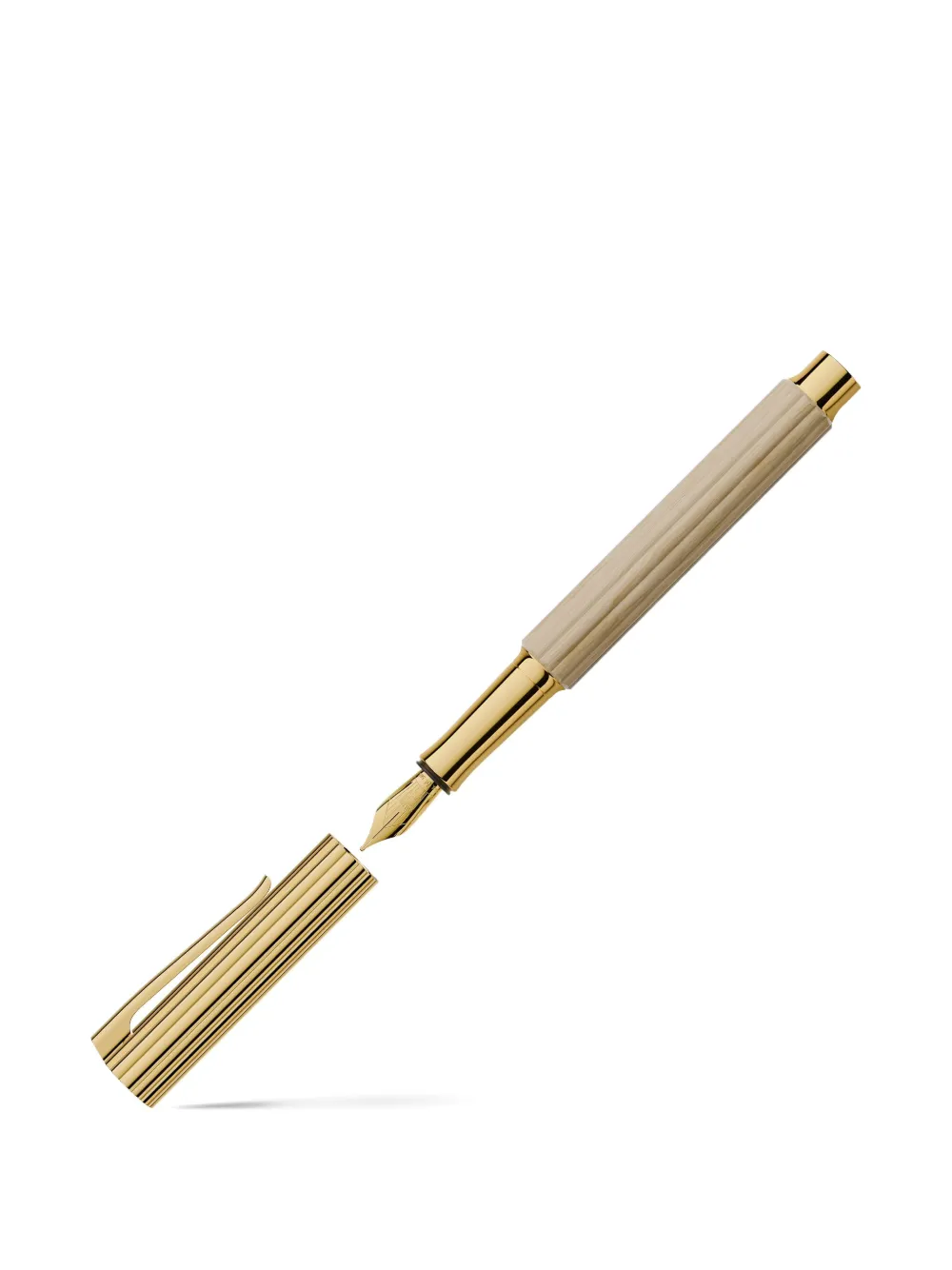 Graf Von Faber-castell Hornbeam Ribbed Fountain Pen In Gold
