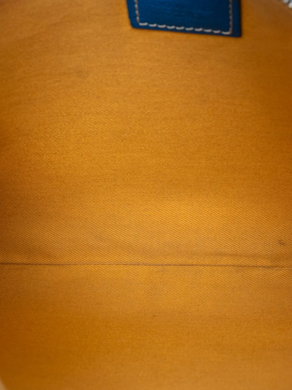 Pre-owned Goyard 2015 Ine Senat Mm Clutch Bag In Blue