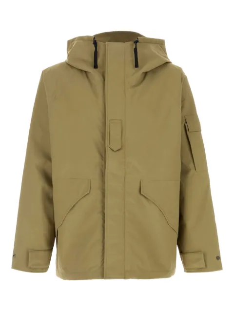 Nanamica chaqueta con capucha