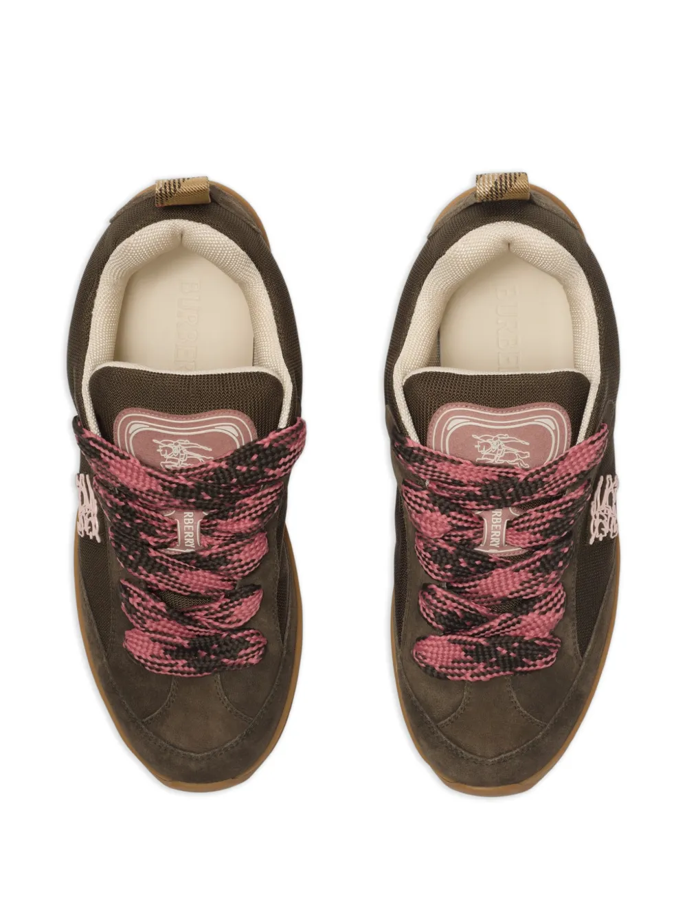 Burberry Equestrian Knight suède sneakers Bruin