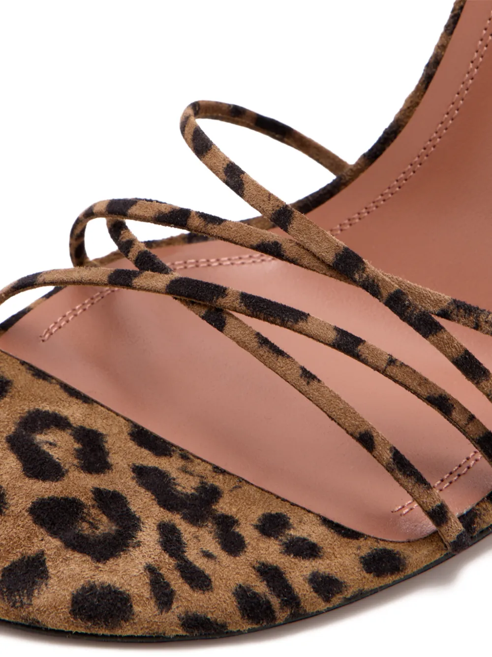 Amina Muaddi Lori sandalen met luipaardprint Bruin