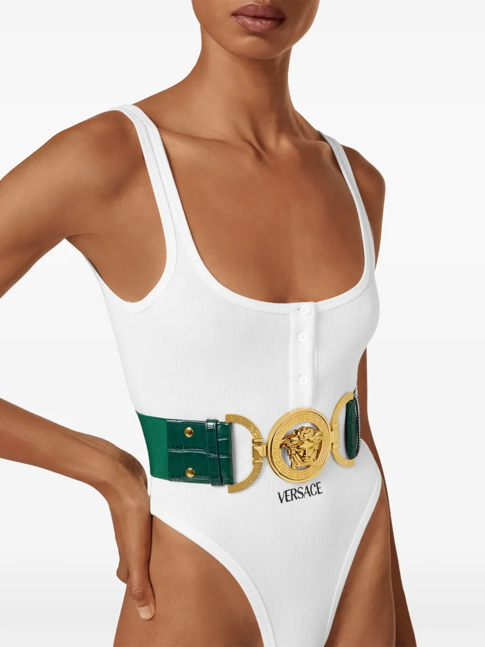 Medusa buckle belt