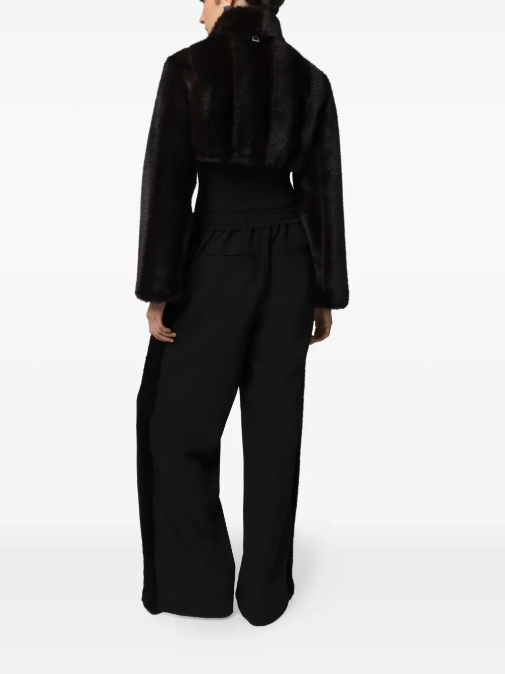 Apparis Odette cropped jack Bruin