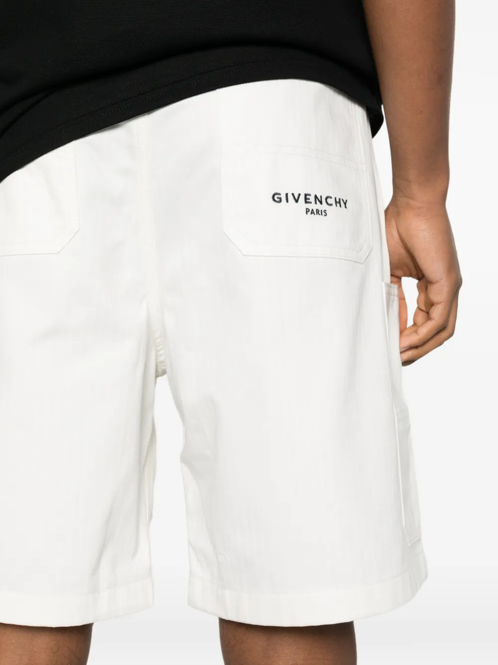 Givenchy Tailored Casual Shorts Featuring Pockets In White