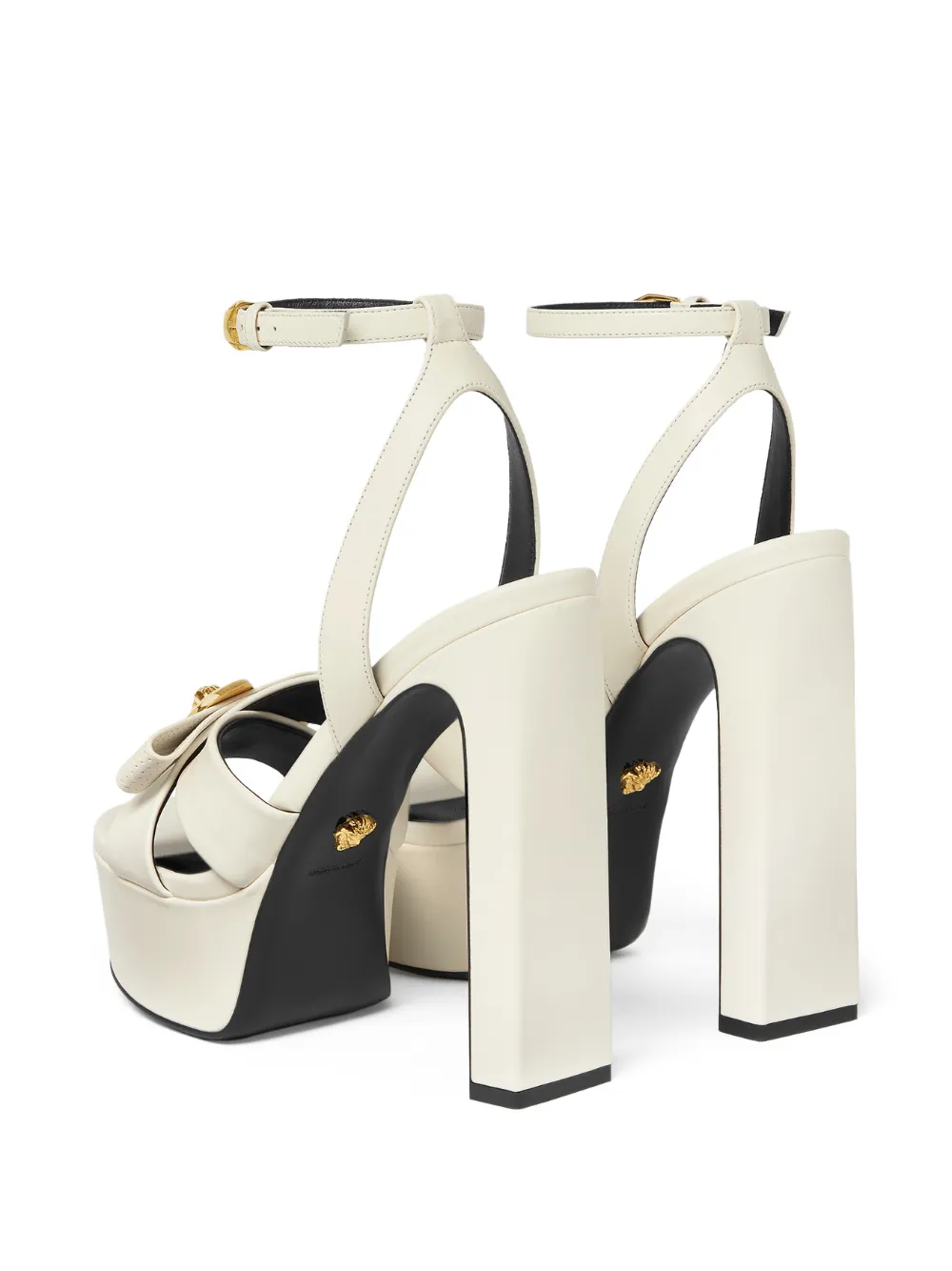 Versace 140 mm Medusa leren sandalen Beige