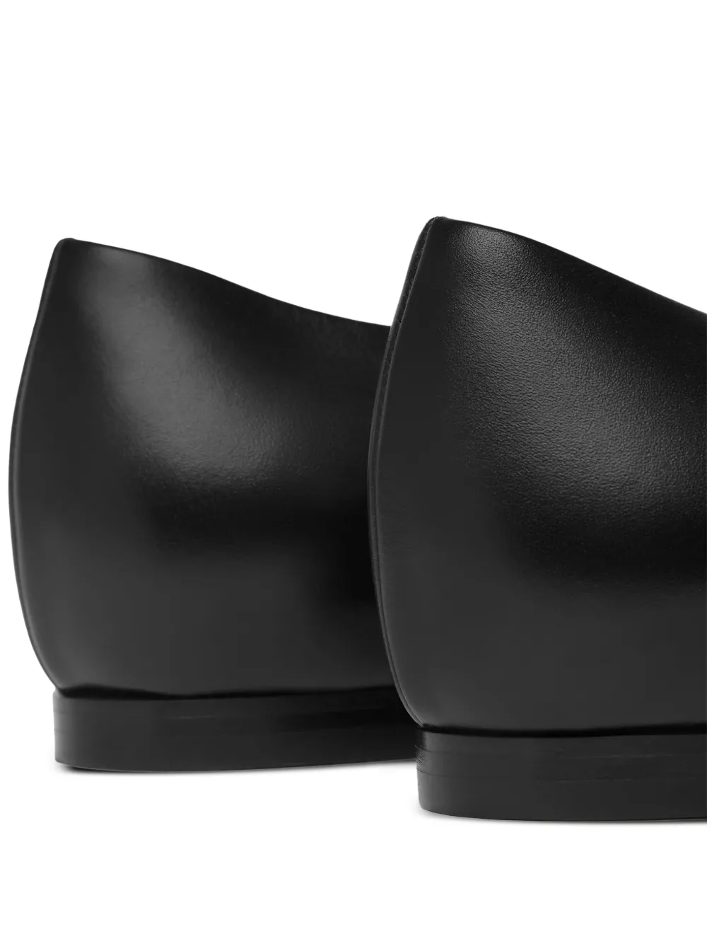 Versace Medusa ballerina's met puntige neus Zwart