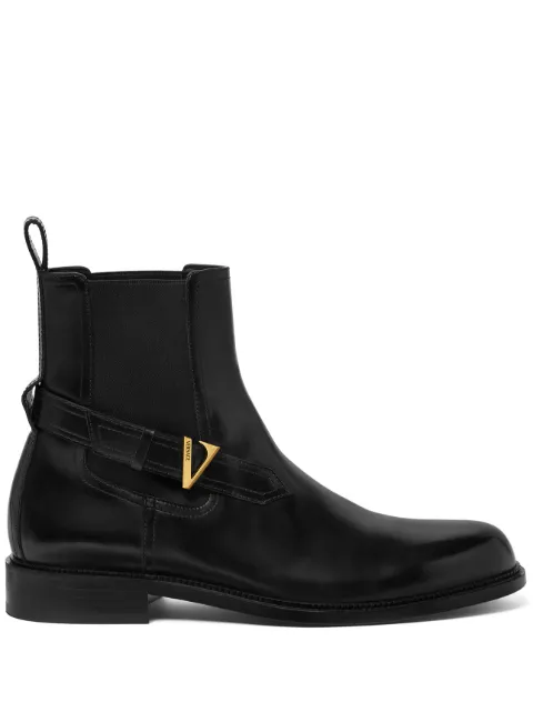 Versace round-toe boots