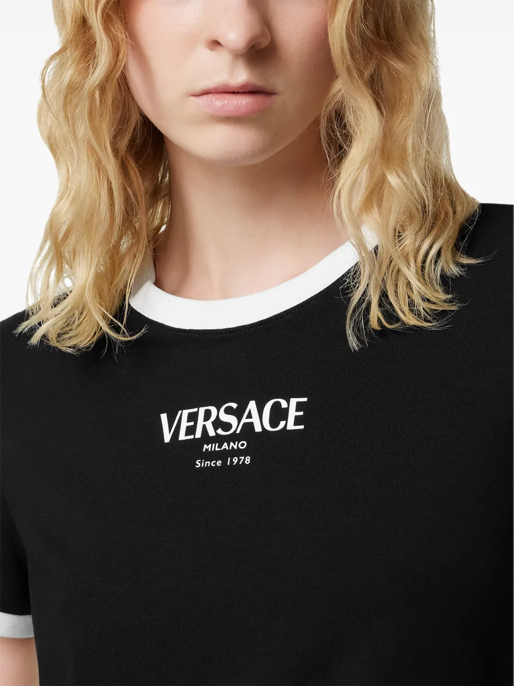 Versace T-shirt met logopatroon Zwart