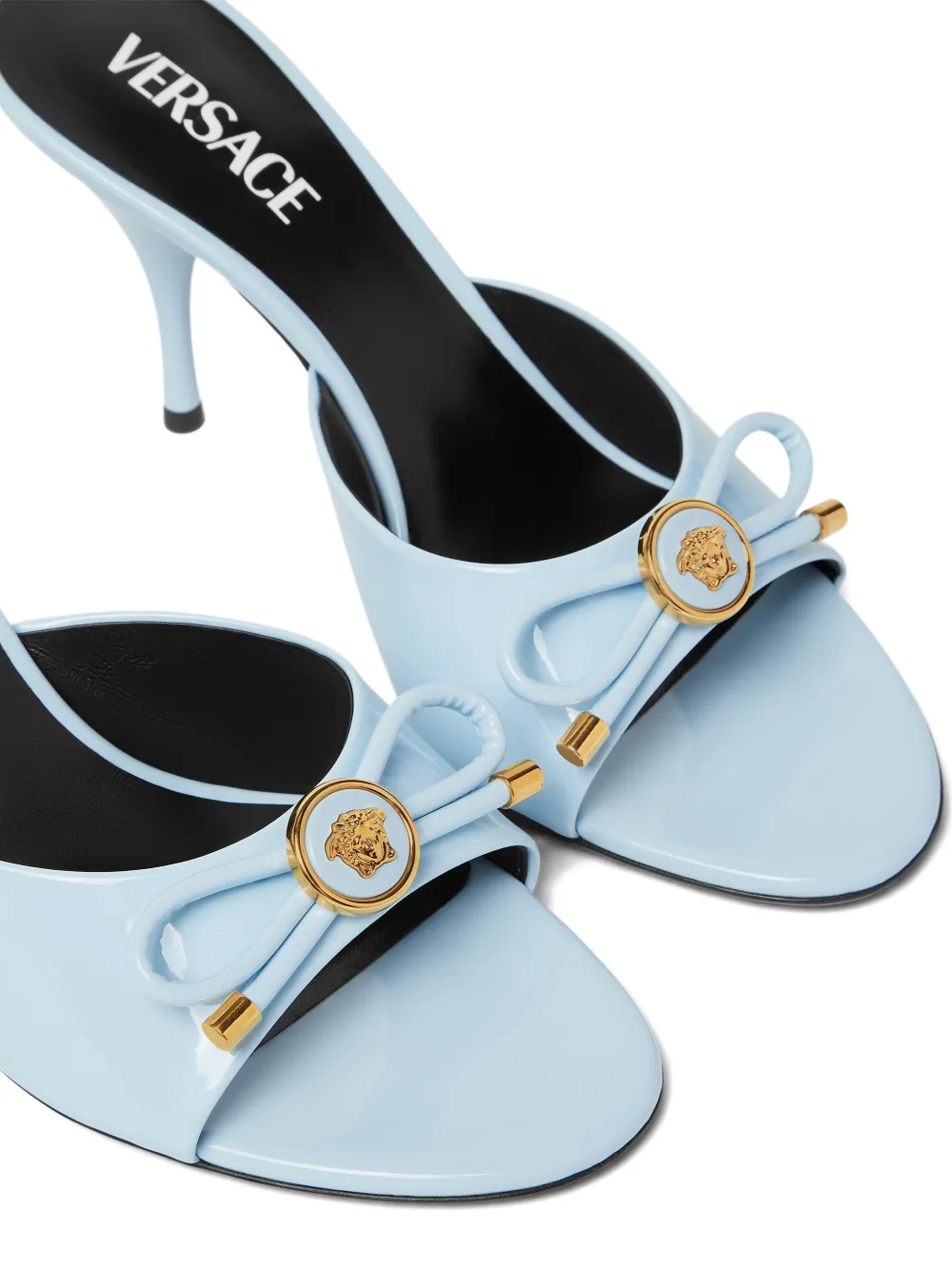 Versace 85 mm Opera Bow sandalen met stilettohak Blauw