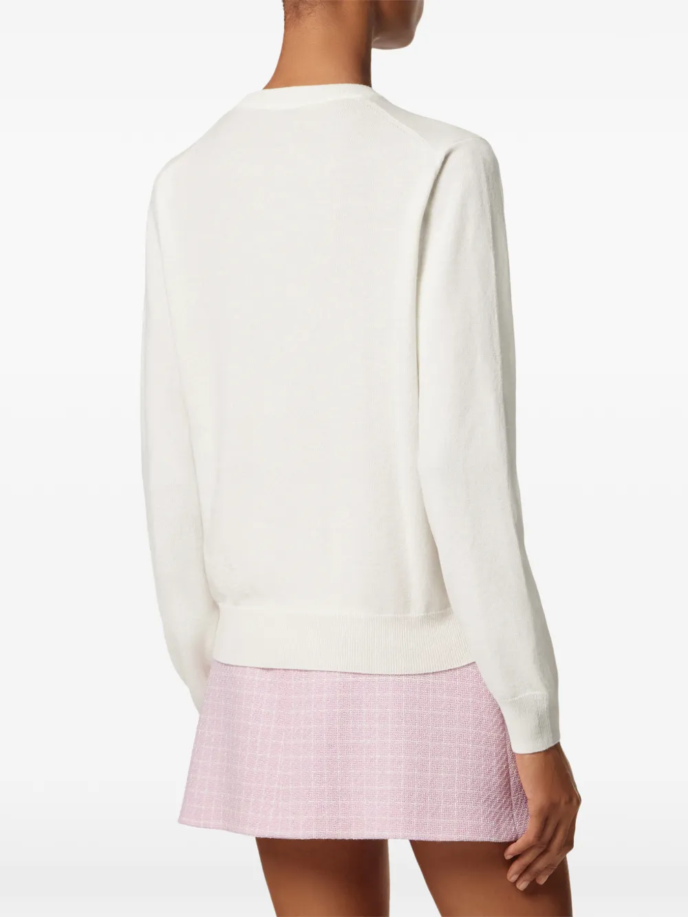 round-logo sweater
