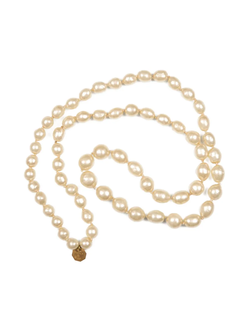 CHANEL Pre-owned 1984 Faux-pearls Sautoir Necklace In Neutral