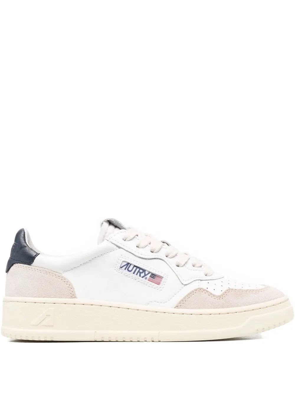 Autry logo-patch lace-up fastening sneakers - Bianco