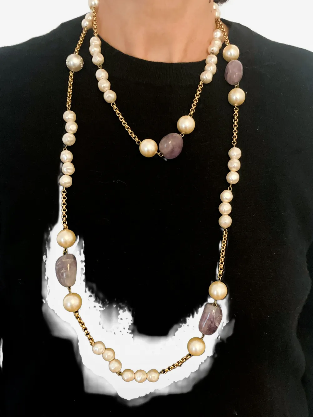 Pre-owned Chanel 2001 Faux-pearls Sautoir Necklace In Gold