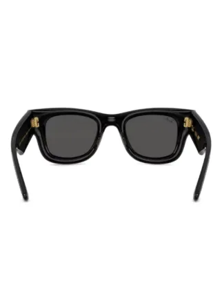 Ray-Ban