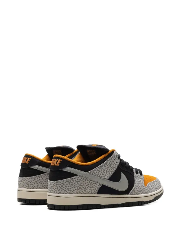 Nike Dunk Low Pro Sneakers | Grey | FARFETCH JO