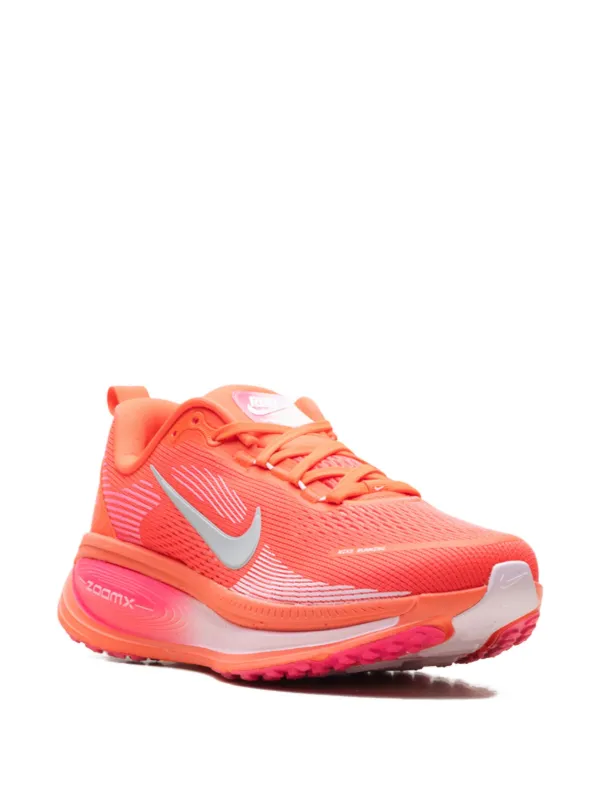 Nike Vomero 18 スニーカー | オレンジ | FARFETCH JP