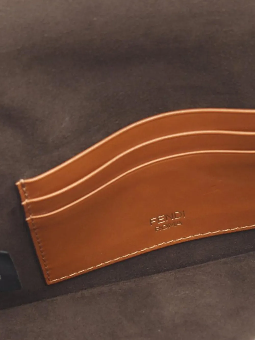 FENDI Pre-owned 2010-2025 Leather Flat Baguette Shoulder Bag In Brown