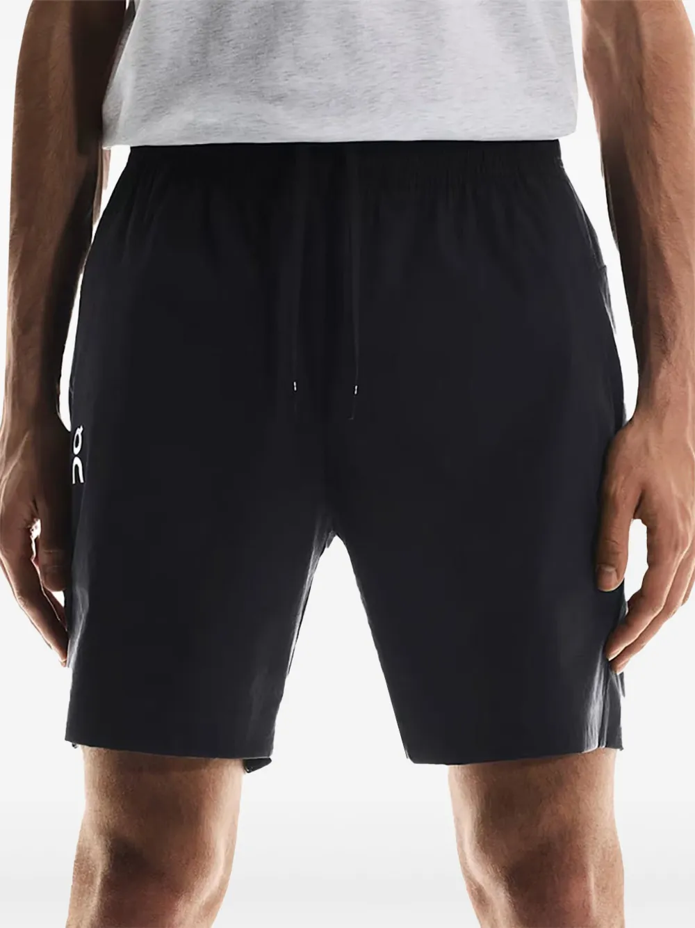 On Running logo shorts - Zwart