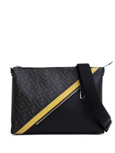 Fendi Pre-Owned 2010-2025 Zucca Coated Canvas Diagonal crossbody bag