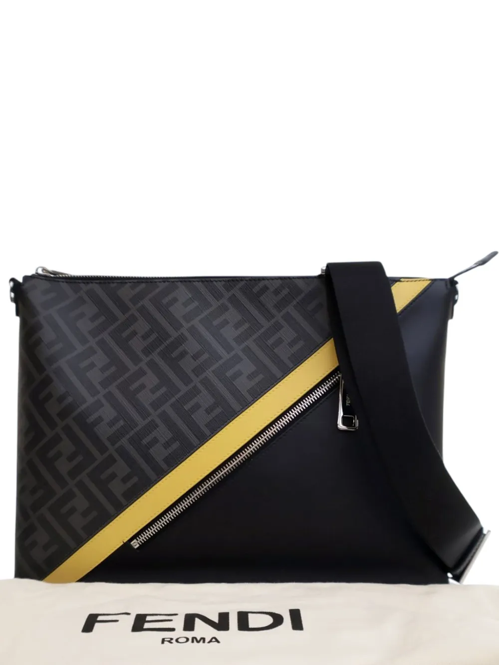 Fendi Pre-Owned 2010-2025 Zucca Coated Canvas Diagonal crossbody bag | Pre-Owned | Image 2