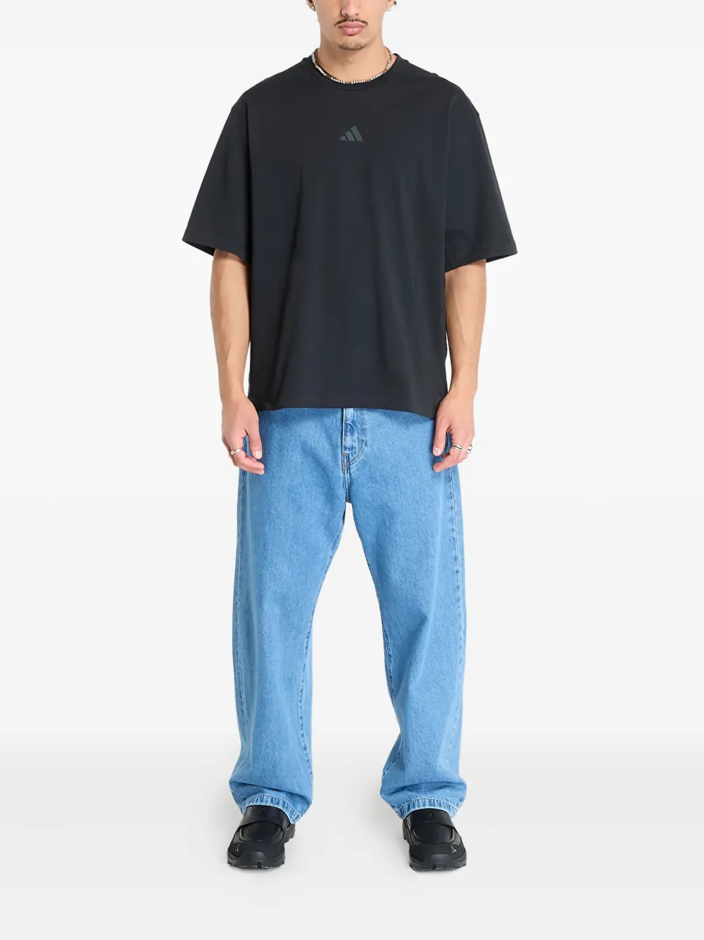 Adidas logo-print T-shirt - Zwart