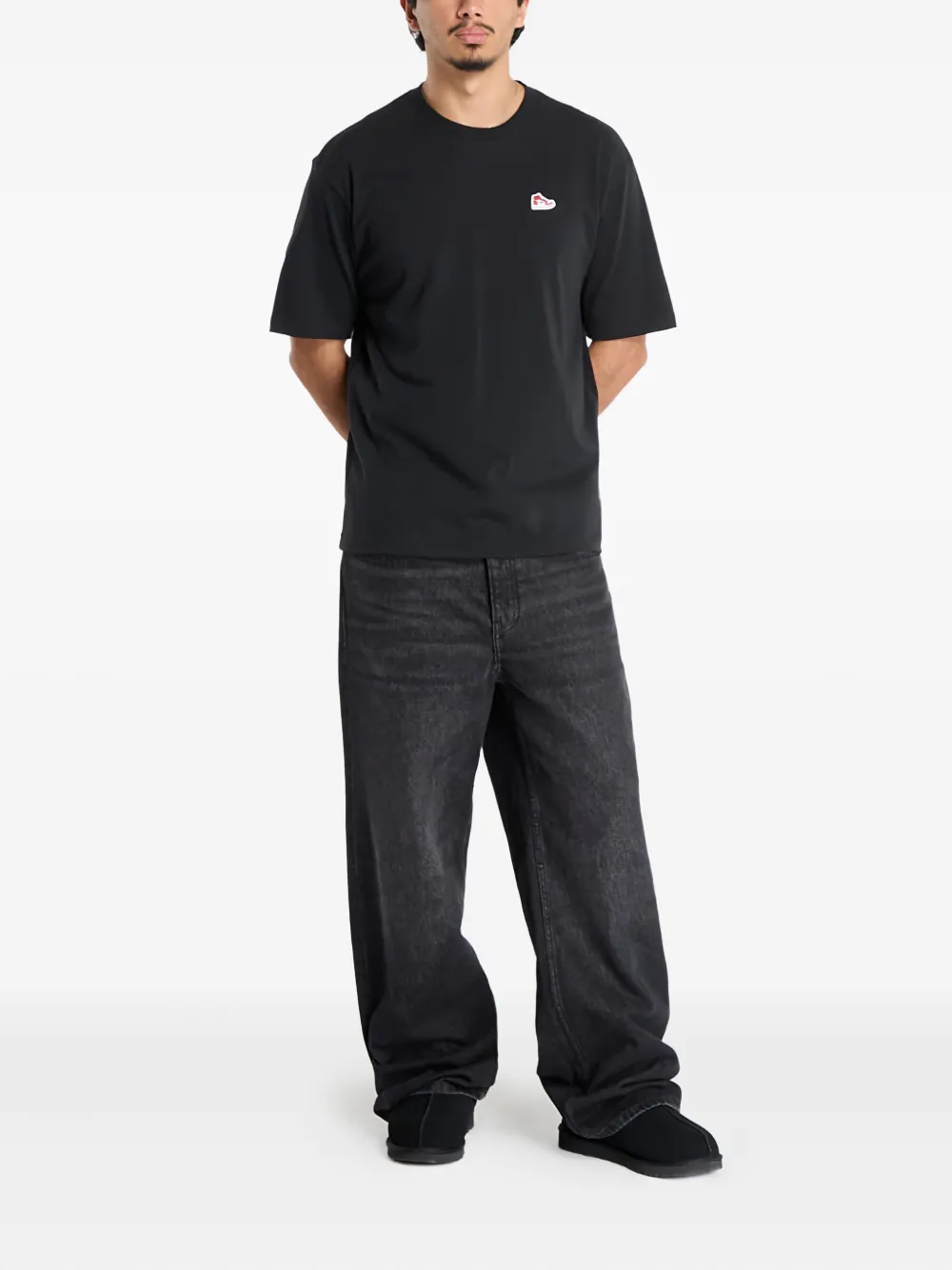 Jordan Sneaker-patch T-shirt In Black