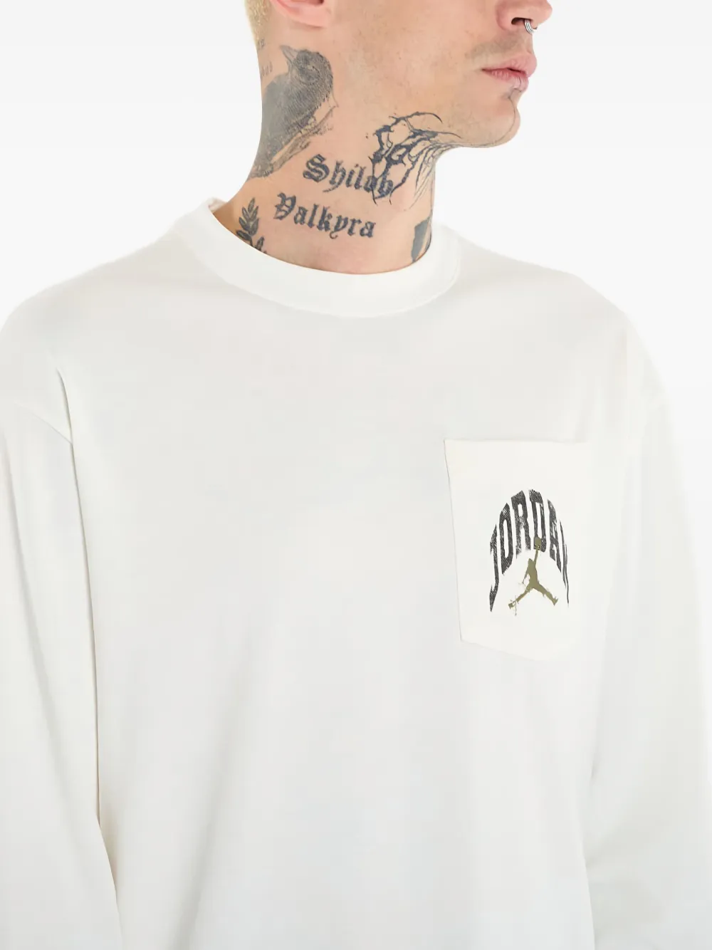 Jordan Brooklyn Long-sleeve Crew-neck T-shirt In White