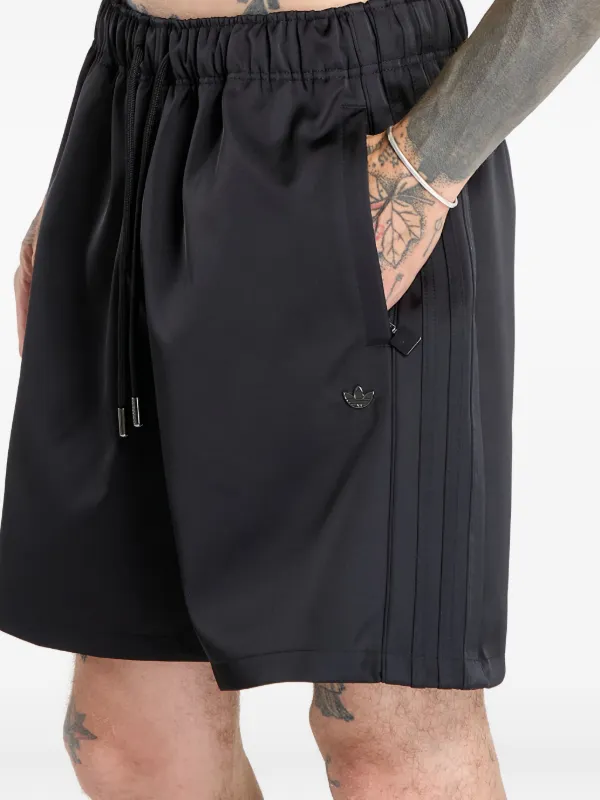 Adidas サテン ショートパンツ | ブラック | FARFETCH JP