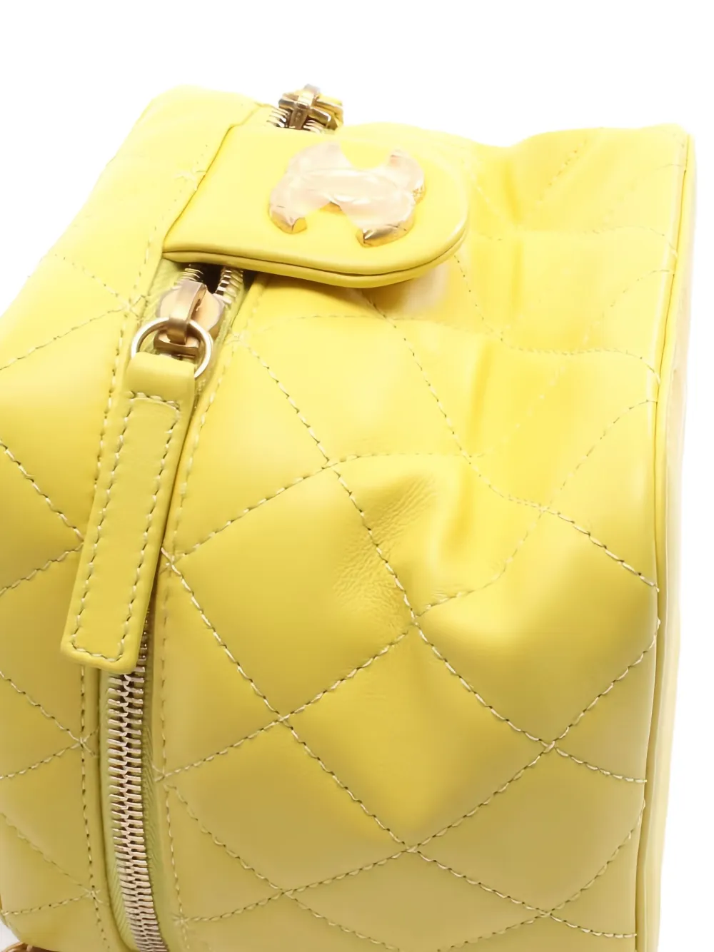 Pre-owned Chanel 2021 Diamond-quilting Vanity Bag In Yellow
