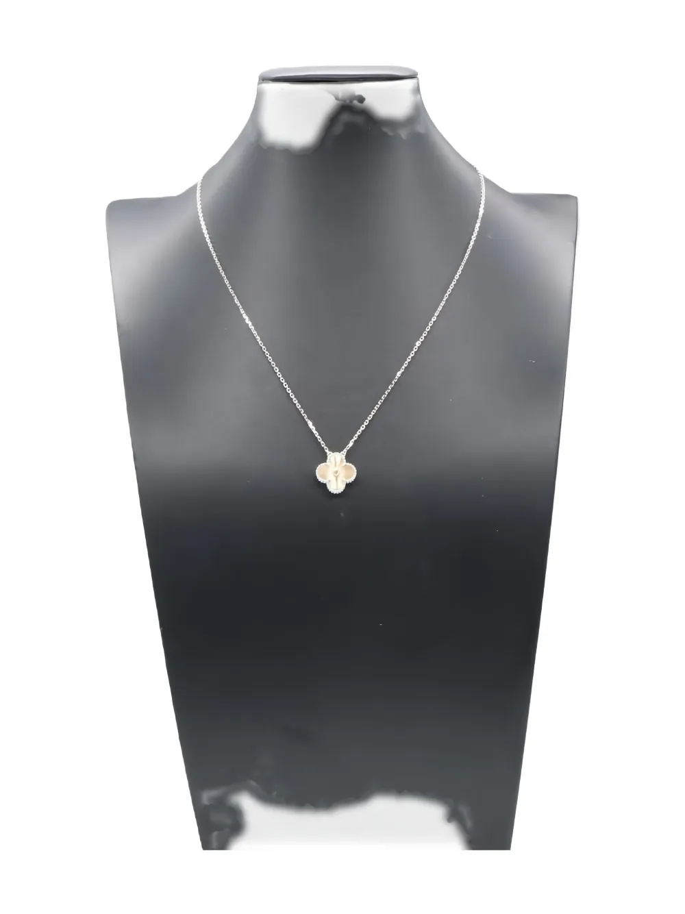 Pre-owned Van Cleef & Arpels 2010s 18k White And Rose Gold Vintage Alhambra Diamond Necklace In Silver