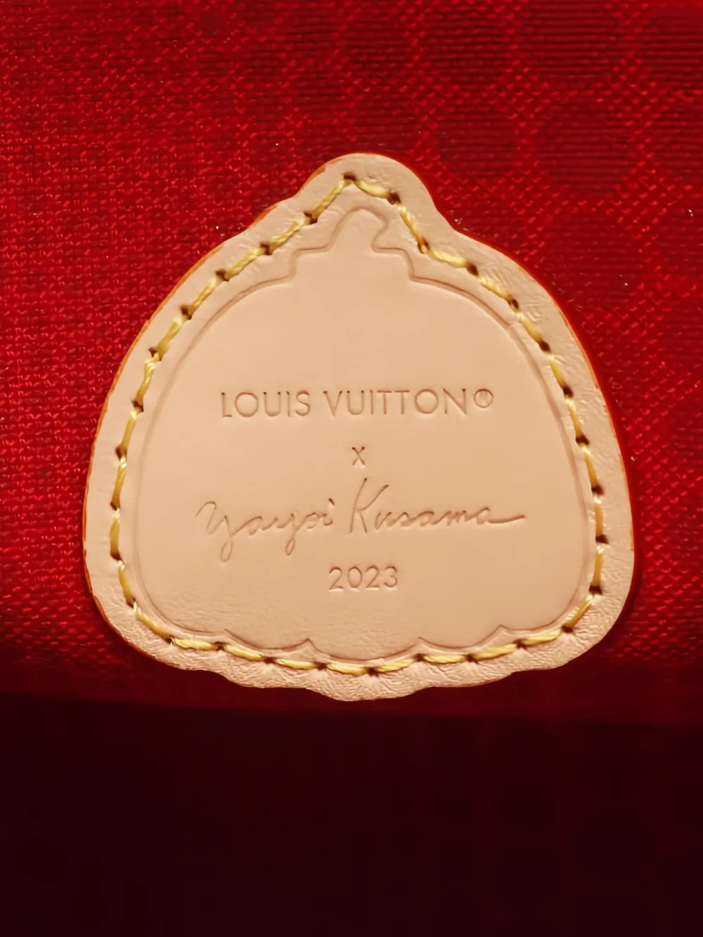 Pre-owned Louis Vuitton X Yayoi Kusama 2010s On-the-go Pm Polka Dot Tote Bag In Brown