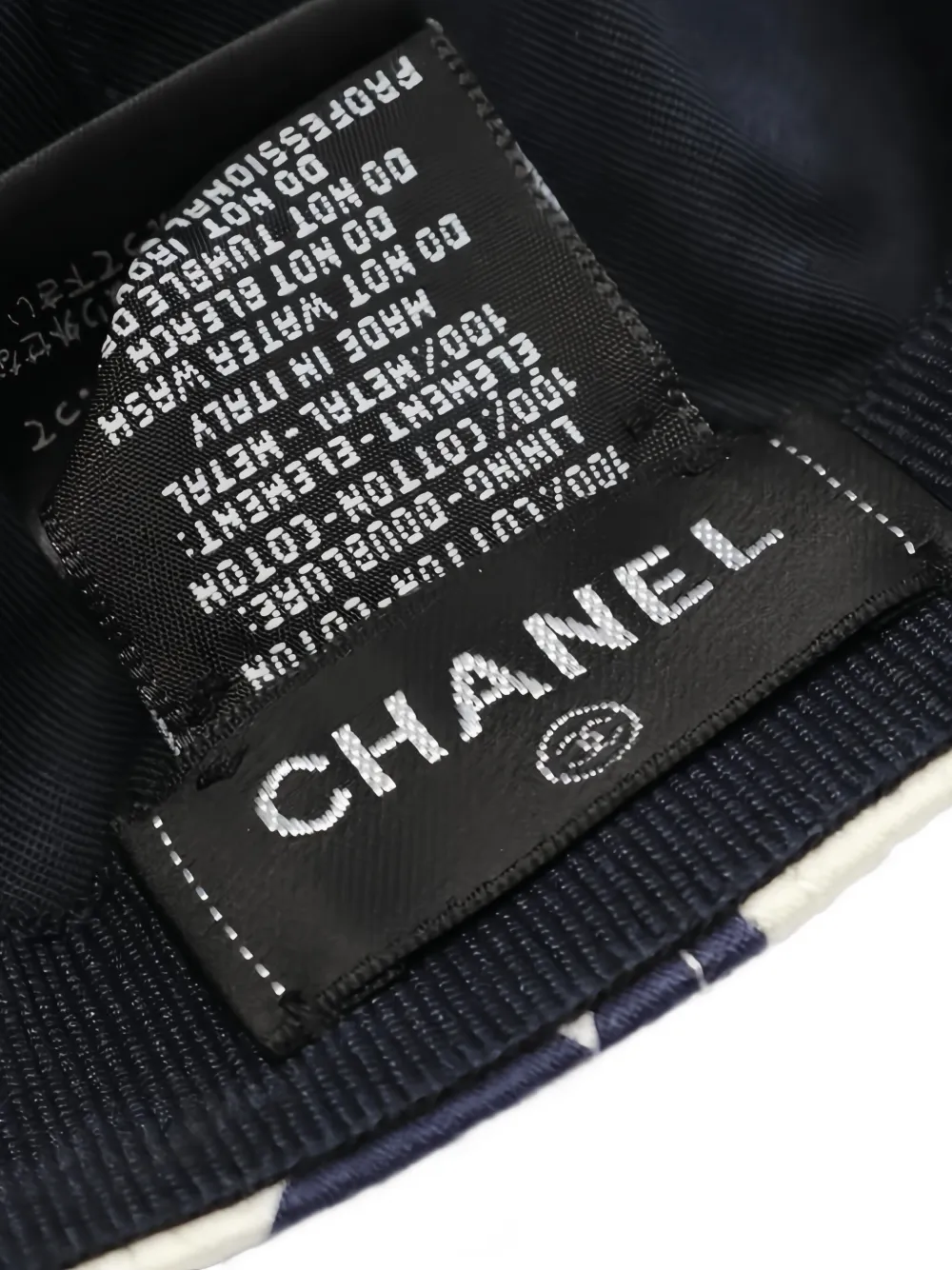 Pre-owned Chanel 1986-1988 Coco Mark Patterned Baseball Cap In White