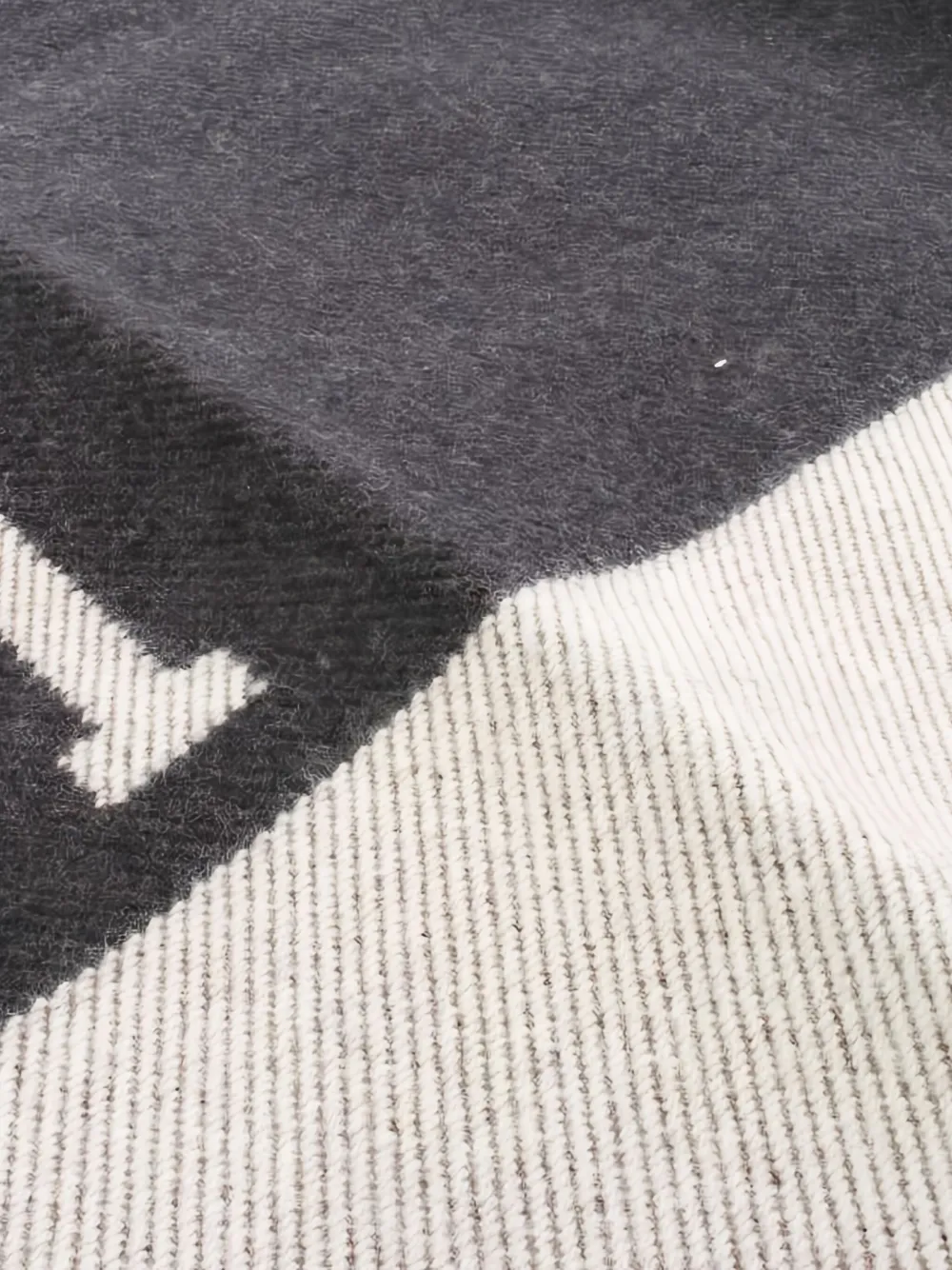 Hermès Pre-Owned 2010s Avalon blanket | Men | Image 2