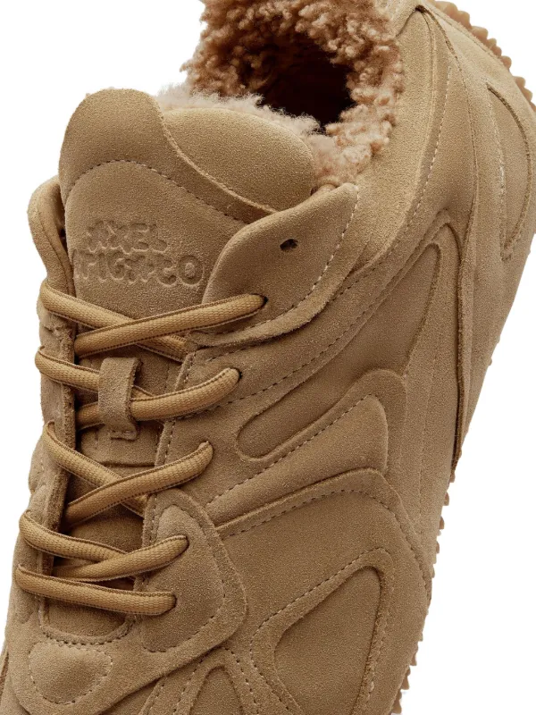 Axel Arigato Slow Shearling Runner スニーカー | ブラウン | FARFETCH JP