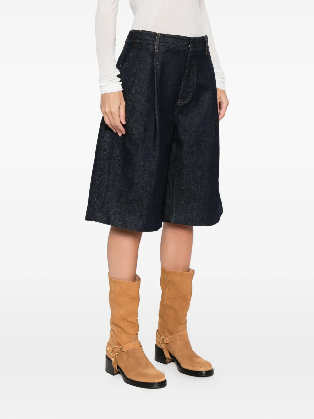 Frame Pleated Shorts In Blue