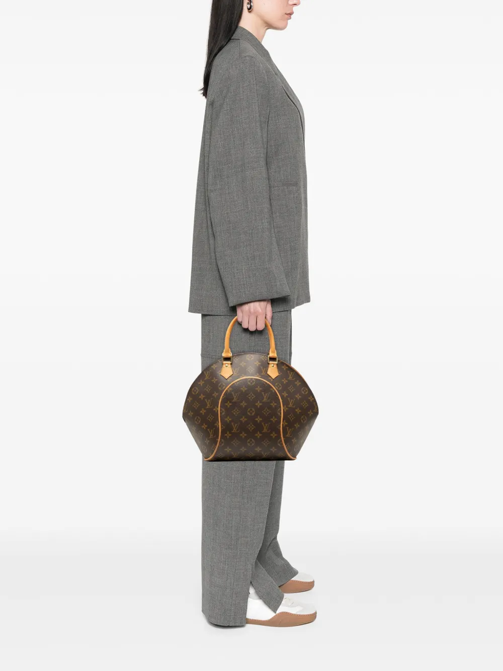 Louis Vuitton Pre-Owned 2001 Monogram Ellipse MM handbag | Estilos de archivo | Image 2