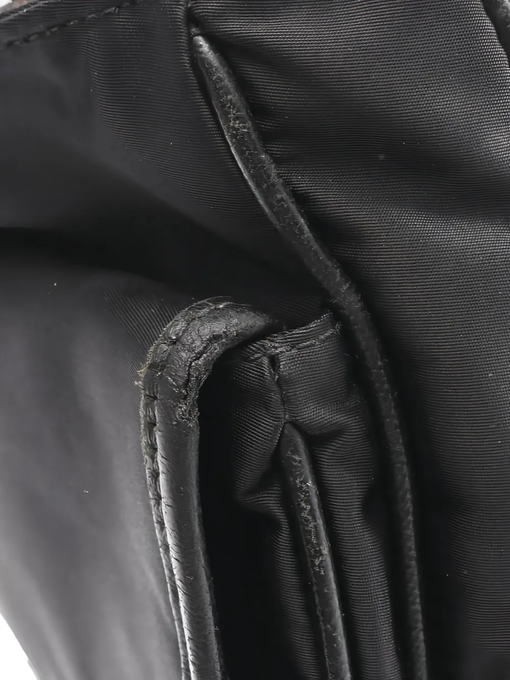 Pre-owned Prada 2000s Logo-plaque Shoulder Bag In Black