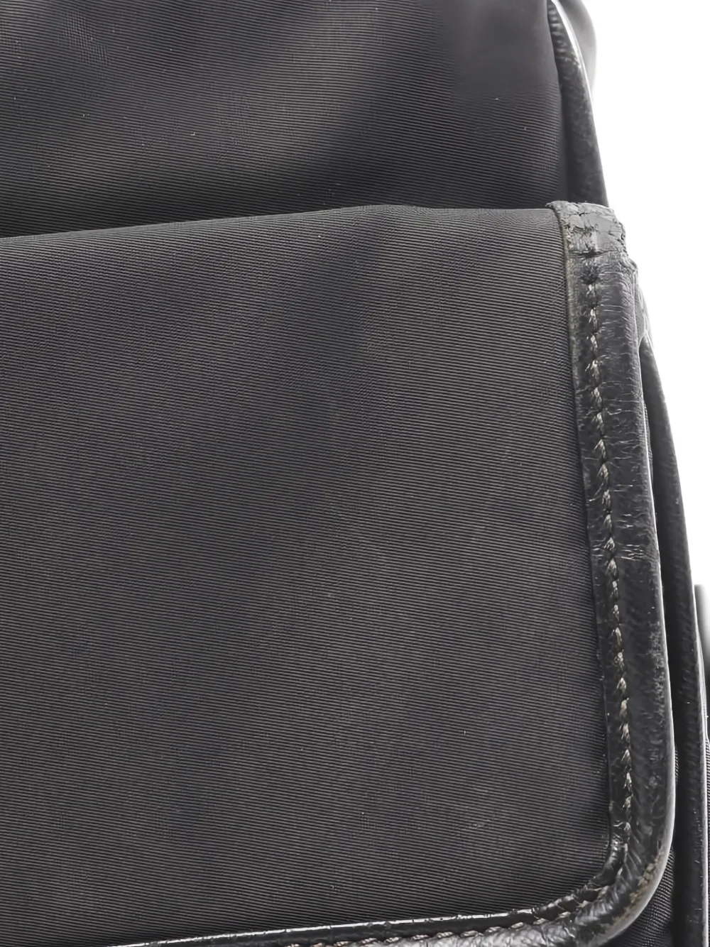 Pre-owned Prada 2000s Logo-plaque Shoulder Bag In Black