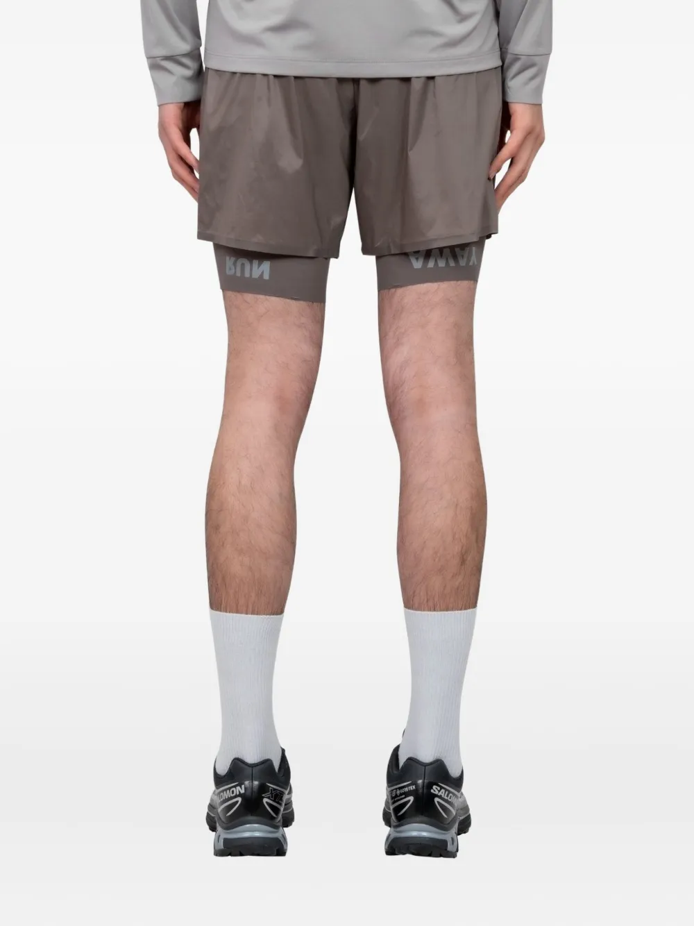 Satisfy TechSilk™ 8" shorts Grijs