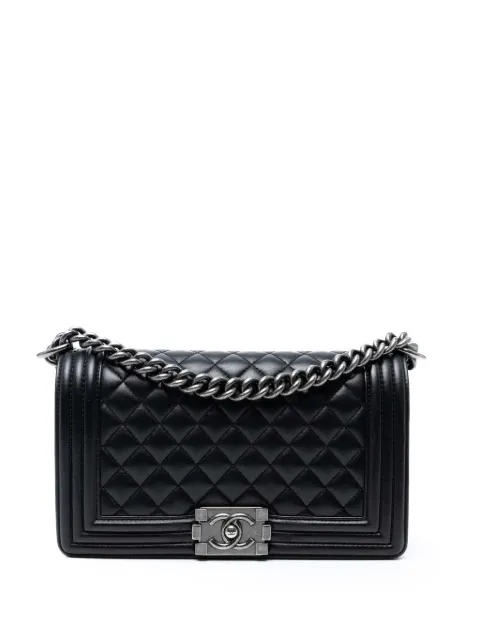 CHANEL Pre-Owned 2016-2017 mittelgroße Boy Flap Umhängetasche aus gestepptem Lammleder