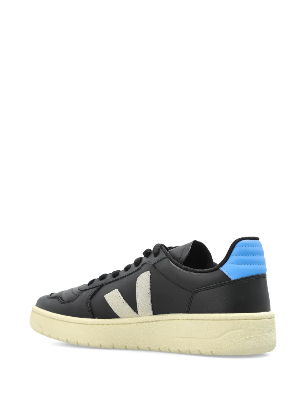 VEJA V-82 II leather sneakers Zwart