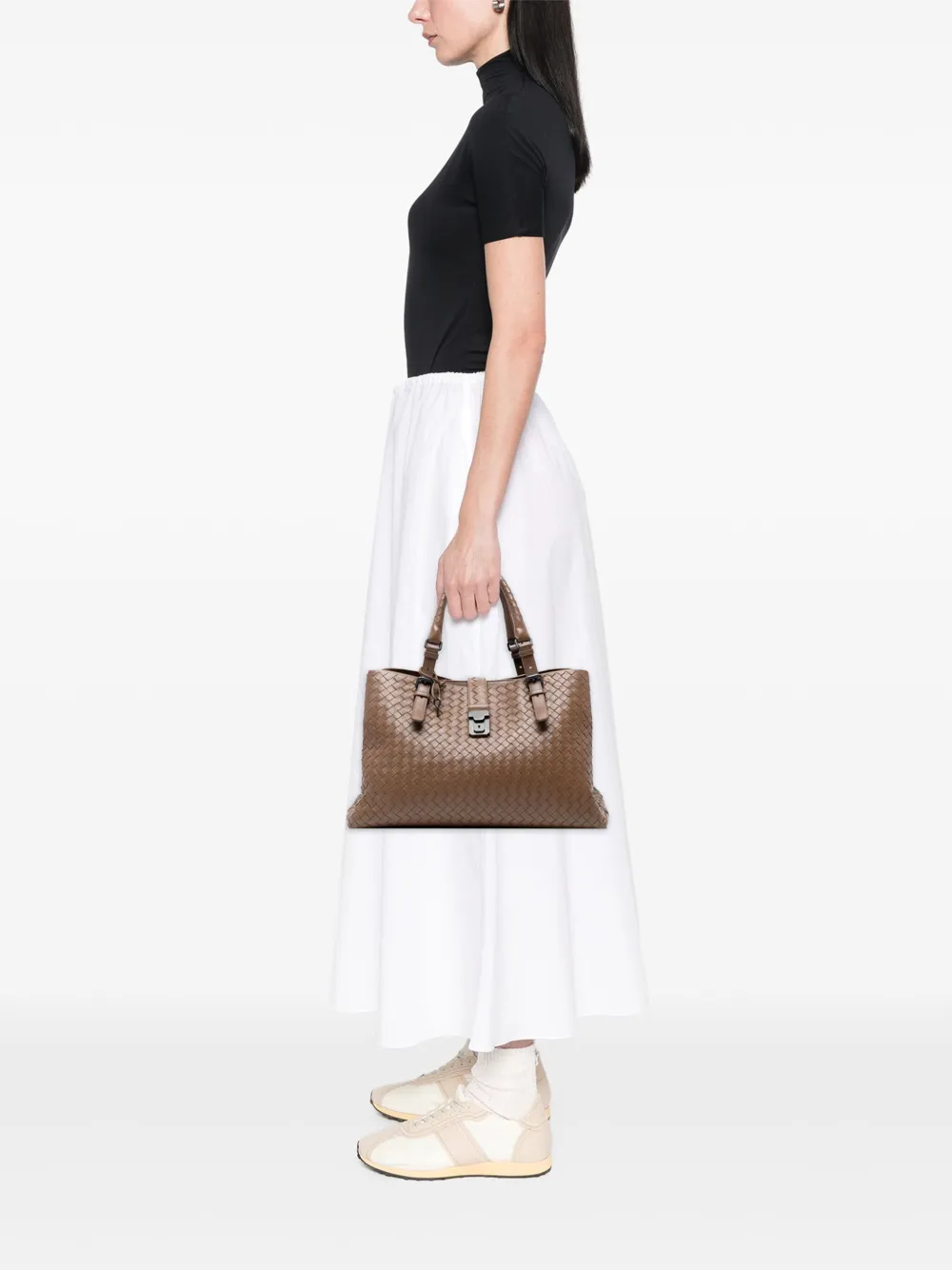 Pre-owned Bottega Veneta 2012-2025 Medium Nappa Intrecciato Roma Tote Bag In Brown