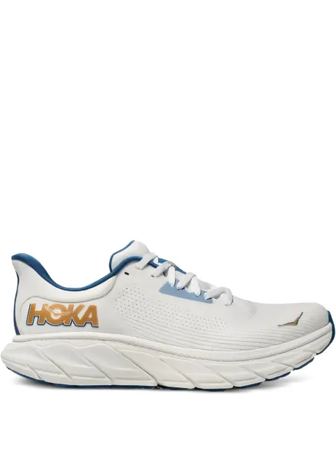 HOKA Arahi 7 logo-print sneakers