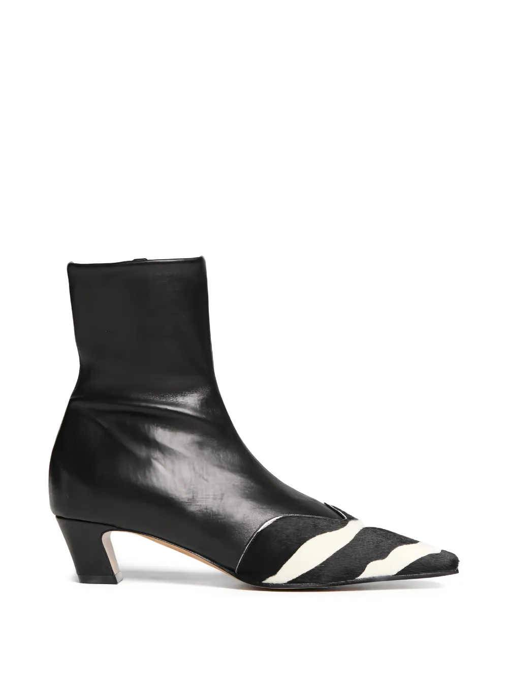 KHAITE Nevada point-toe boots Zwart