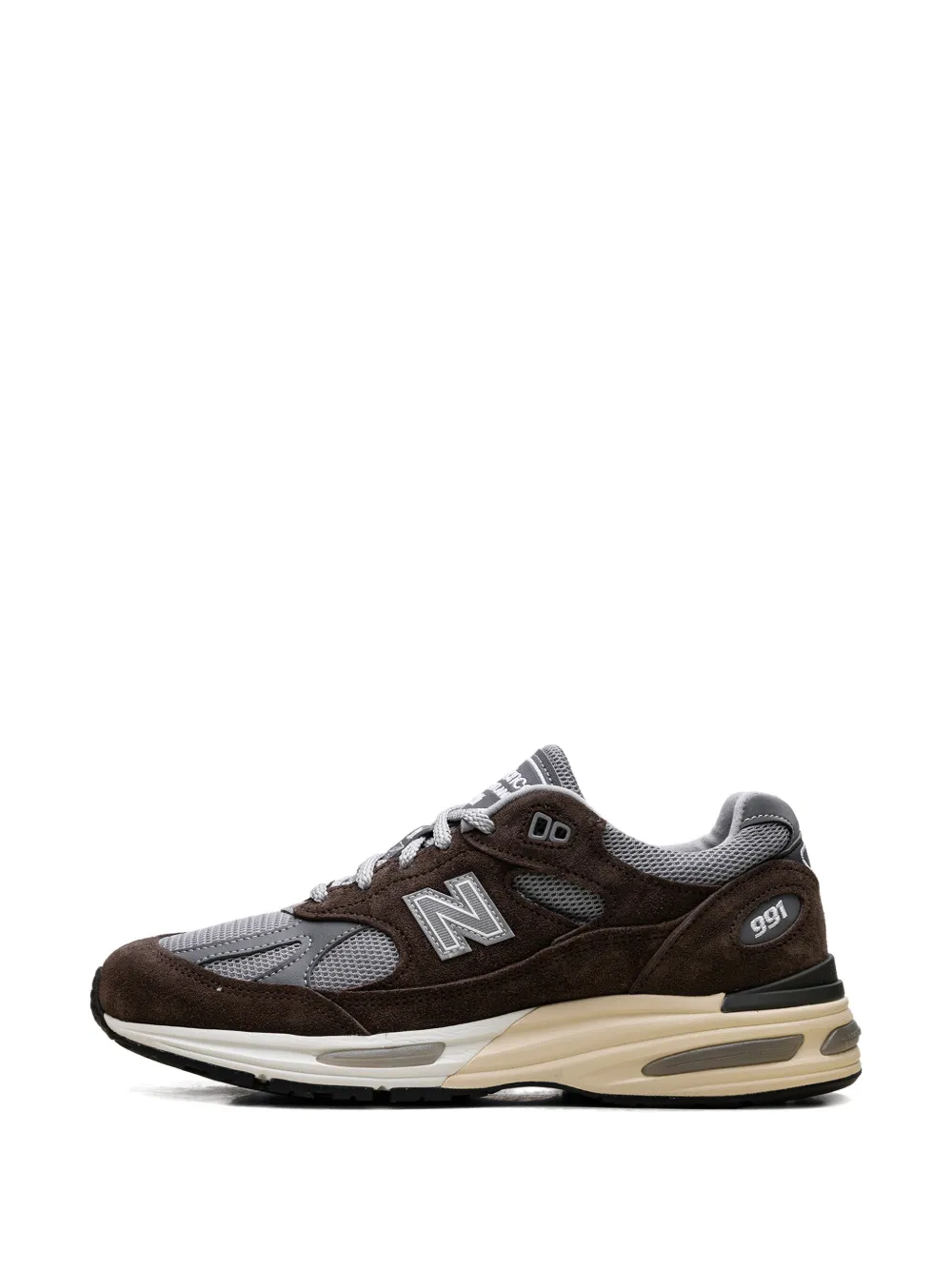New Balance 991V2 sneakers met logopatch Bruin